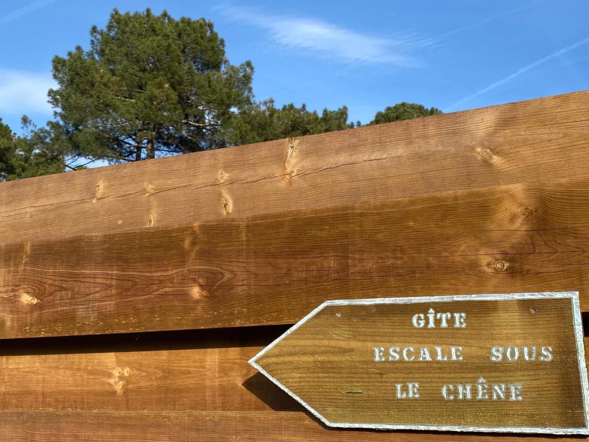 Escale Sous Le Chene Ξενοδοχείο Salles  Εξωτερικό φωτογραφία